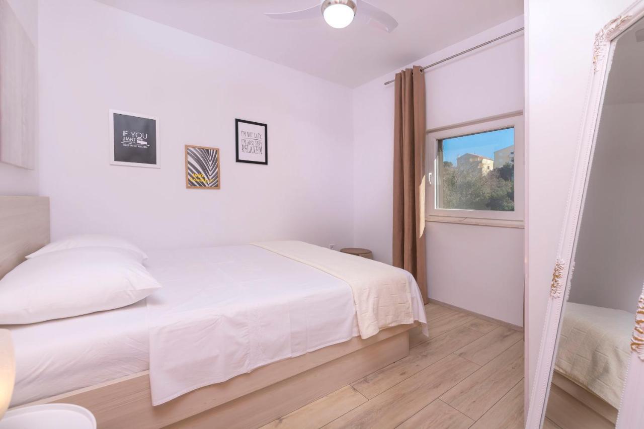 Apartments Visnja 罗戈兹尼察 外观 照片