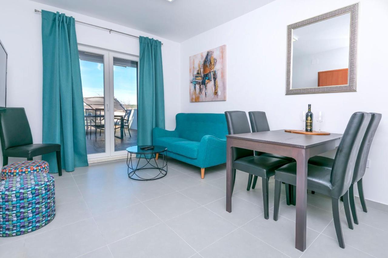 Apartments Visnja 罗戈兹尼察 外观 照片
