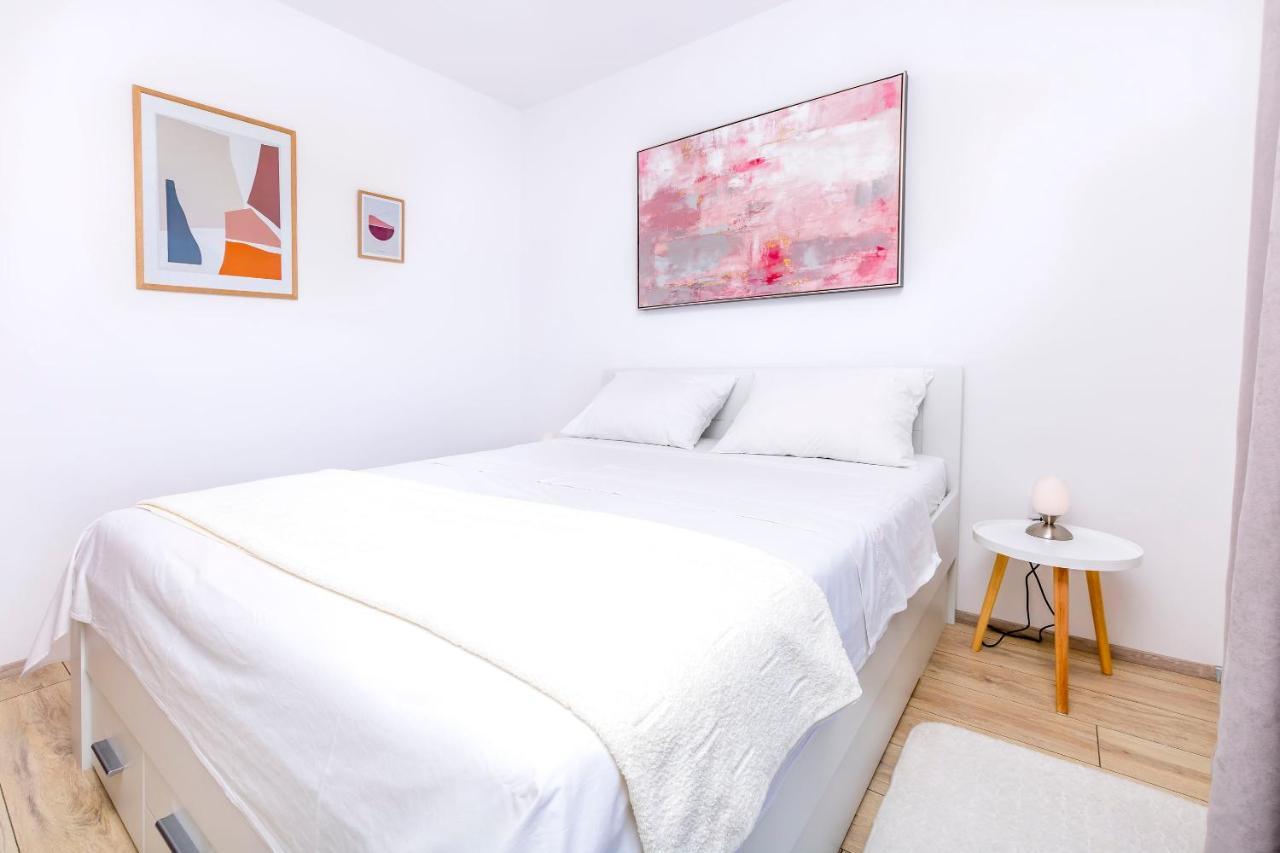 Apartments Visnja 罗戈兹尼察 外观 照片